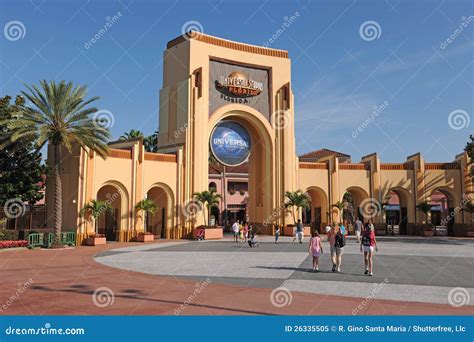 Entrance To Universal Studios In Orlando Editorial Image Image Of