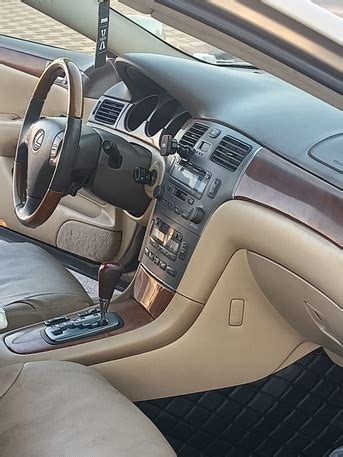 Sar Lexus Es Automatic Km New Paint Luxury