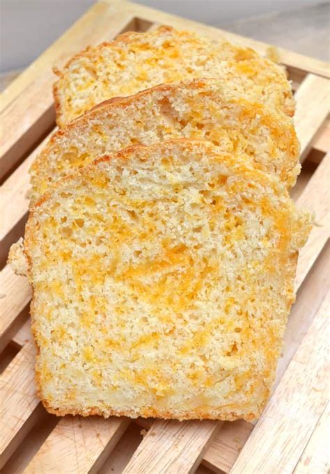 Cheddar Cheese Quick Bread Recipe Bread Recipes Sweet Quick Bread Savoury Baking