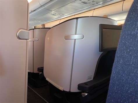 Review Finnairs Revolutionary No Recline Business Class Seat