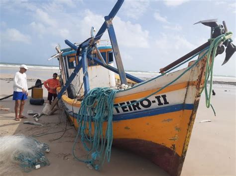 Embarcação naufraga e deixa um morto na cidade de Cururupu O Imparcial