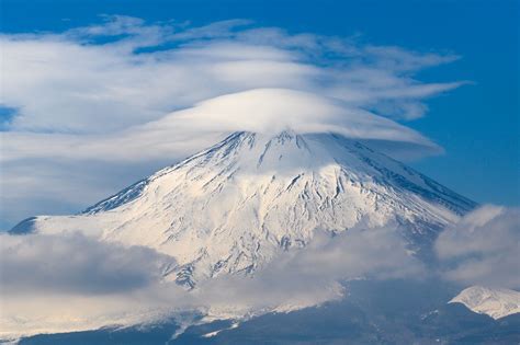 Fuji Covered In Lenticularis Fuji Natural Landmarks Nature