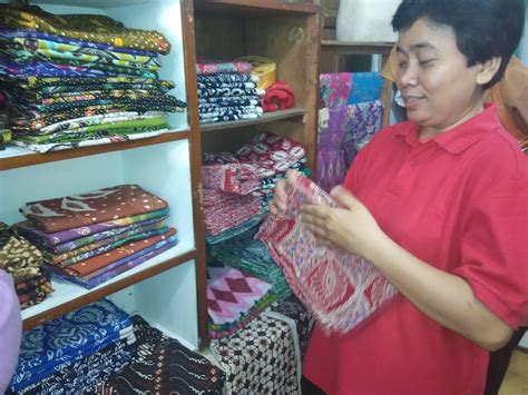 Desa Wijirejo Sentra Kerajinan Batik Bantul