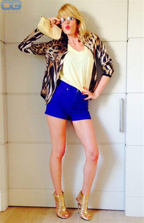 Alessia Marcuzzi Nude Pictures Photos Playboy Naked Topless Fappening