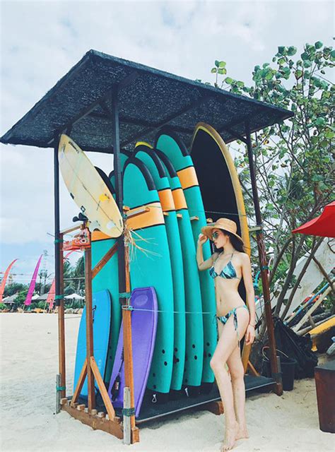 Hoa hậu Kỳ Duyên diện bikini khoe body sexy tại đảo Bali