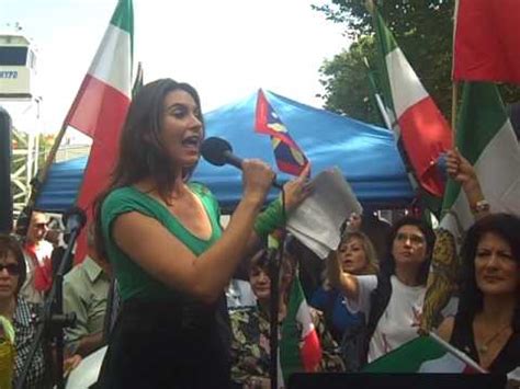 Human Rights Activist Nazanin Afshin Jam giving a speech in NY outside of the UN - YouTube