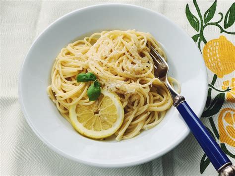 Spaghetti Al Limone Italy Magazine