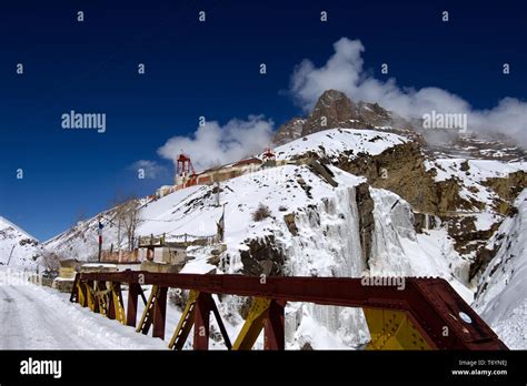 Winter Drive To Beautiful Lonely Snow Planet In Spiti Valley