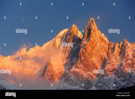 Geography Travel France The Aiguille Verte 4124m And Aiguille Du