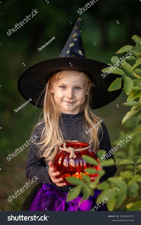 Cute Little Girl Witchs Outfit Grimaces Stock Photo 2200502723