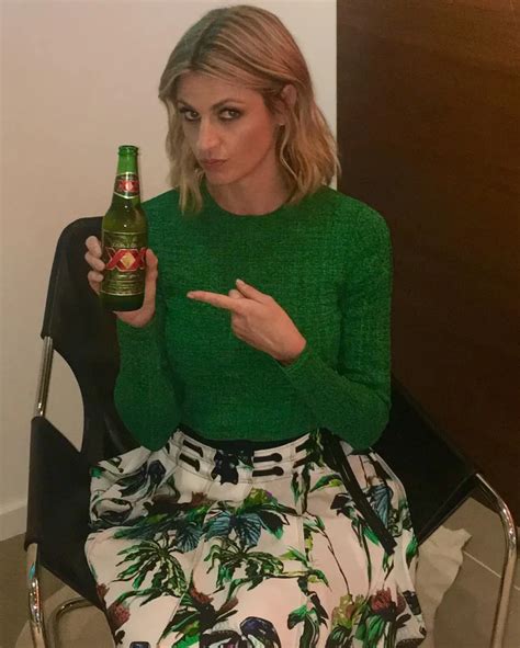 Erin Andrews Bikini Pictures Hot Sexy Woophy