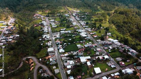 Una Localidad Entre La Sierra Madre Oriental Mexicana En Las Faldas