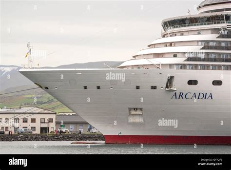 Arcadia Cruise Ship Pando Stock Photo Alamy