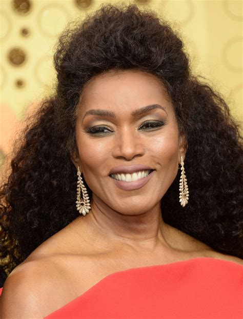 Download Angela Bassett Looking Regal In A Celebrity Portrait Wallpaper