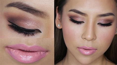 How To Wear Makeup With Pink Dress