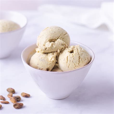 Pistachio Almond Ice Cream · My Three Seasons