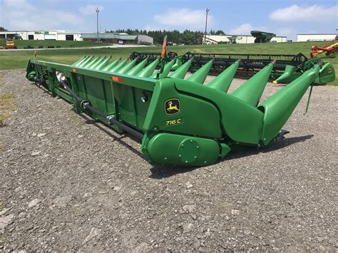 2020 John Deere 716c Cabezales Para Maíz A La Ventaauburn Nebraska