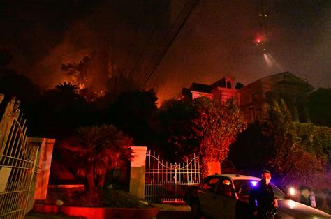 Los Angeles Fire Deaths At 10 As National Guard Called In Manila Standard