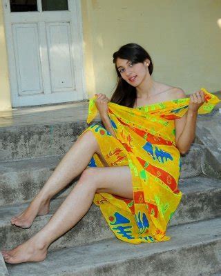 Hirsute Natural Amateur Spreading Hairy Pussy Porn Pictures XXX Photos Sex Images 3321568