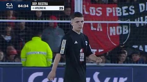 Mateo Apolonio El Futbolista Más Joven En Debutar En La Historia De