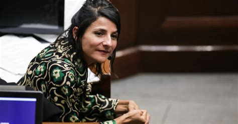 Tras La Posible Renuncia De La Ministra Irene Vélez Su Papá Salió A