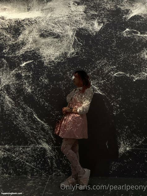 Pearlpeony Nude OnlyFans Leaks Fappening FappeningBook