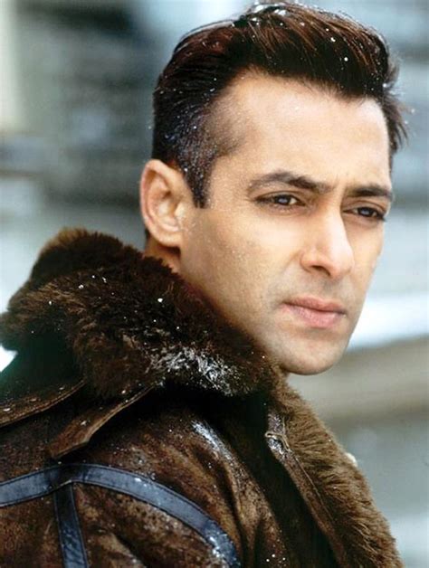 Salman Khans Hairstyles And Beard Styles Starsunfolded