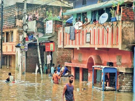 500 Houses In Low Lying Areas Of Subarnarekha And Kharkai Rivers Are