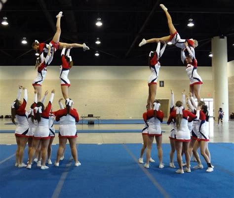 Cheerleading So Me Cheerleading Stunt Cheer Stunts