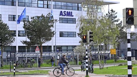 Asml Schat Omzet Wereldwijde Chipindustrie In Op Biljoen De