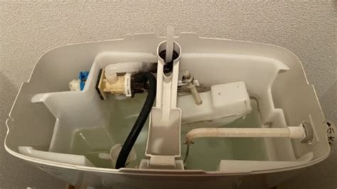 トイレタンク掃除方法とカビ対策【重曹？オキシクリーン？おすすめ洗剤は？】