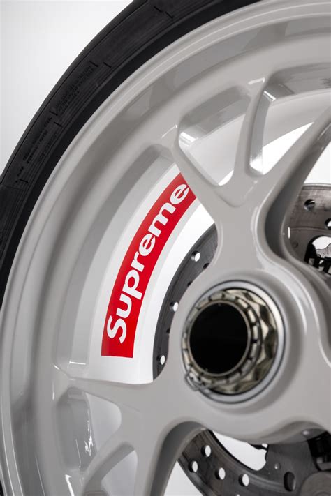 Ducati Streetfighter V S Supreme Special Edition