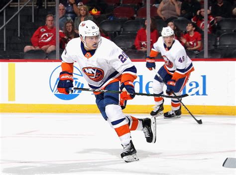 New York Islanders: Kieffer Bellows doesn't belong on third line