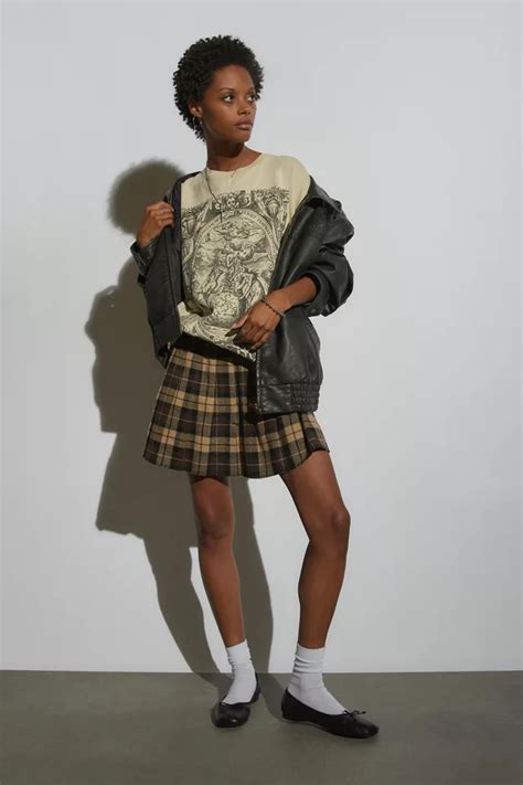 Romantic Art Graphic T Shirt Dress Urban Outfitters