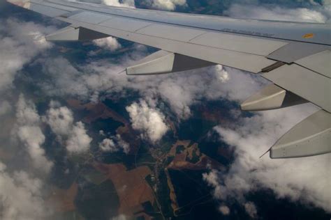 Fotos Gratis Asiento De Ventana Ala Winglet Nubes Cielo Azul