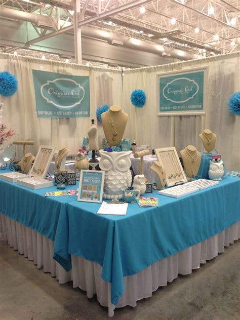 Event Booth - Designer Lisa Dunaway | Craft show booths, Craft booth displays, Origami owl ...