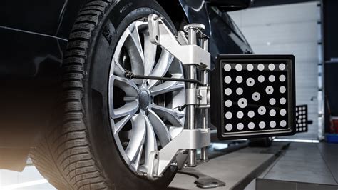 5 Crucial Signs That Your Wheels Need An Alignment