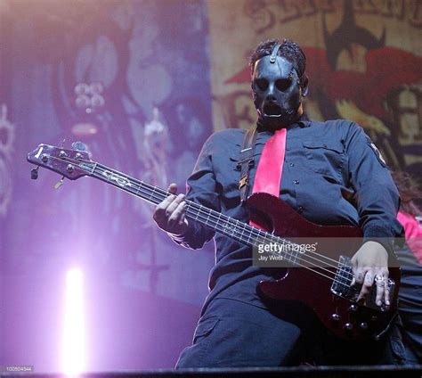 Slipknot Bass Player Paul Gray File Photos Photos and Premium High Res Pictures | Paul gray ...