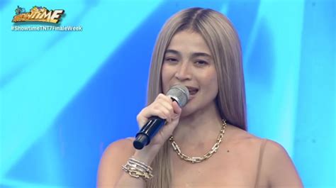 Anne Curtis Wows Fans With Stunning New Look Gma News Online