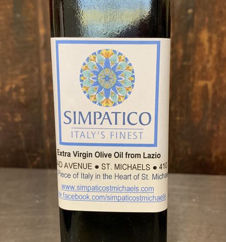 Extra Virgin Olive Oil from Lazio | simpatico