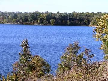 Blue Springs Lake - 4 Things to Know Before Visiting