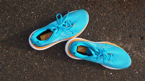 Asics Gel Nimbus 25 Review A Plush Super Comfortable Running Shoe