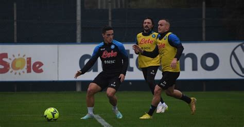 Il Napoli Si Prepara Alle Amichevoli Due Azzurri A Parte Le Ultime Da