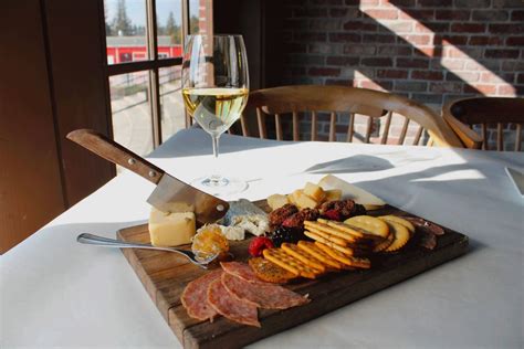 Cheeseboard-Web - Scott's Seafood Roundhouse in Folsom, CA - Scott's ...