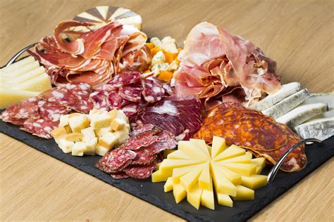 Kit Planche Apéro Mixte Charcuteries Fromages Ma Ferme En Ville