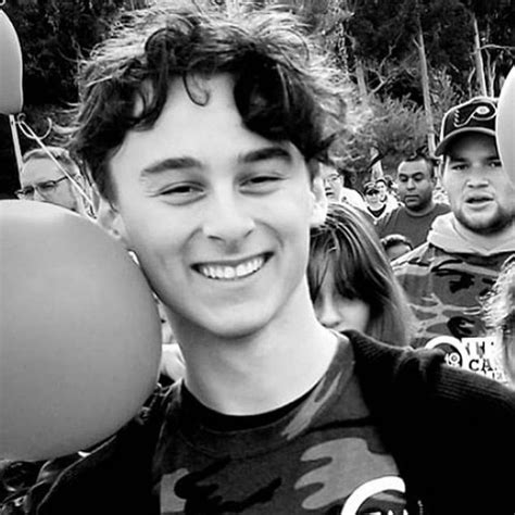 Pin By Cahsidyr On Wyatt Bad Friends Wyatt Just Friends