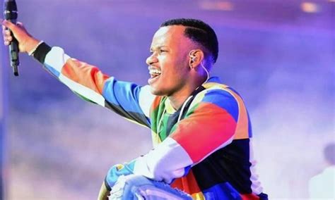 Yvan Buravan en tournée africaine | Music In Africa