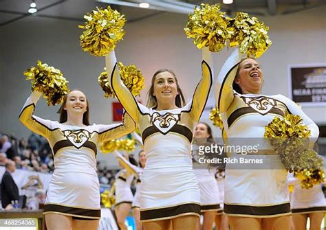 Bonaventure Bonnies Cheerleaders Fotografías E Imágenes De Stock