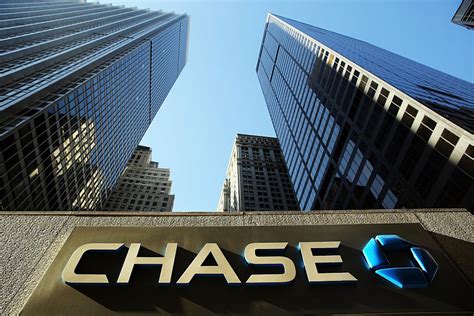 Chase Bank Forgives Credit Card Debt For All Canadian Customers Iheart