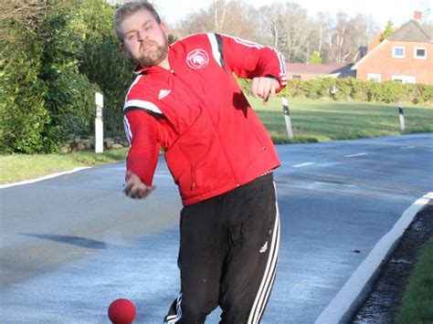 Bo El Landesliga Bredehorn Landet Wichtigen Heimsieg Gegen Schweewarden